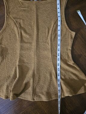 Women’s Sleeveless Textured Tank Top - Mustard Brown